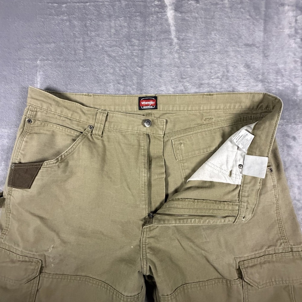 Wrangler Pants Men's 38x34 For 38x32 Khaki Ranger Cargo Workwear Double Knee - Picture 7 of 16